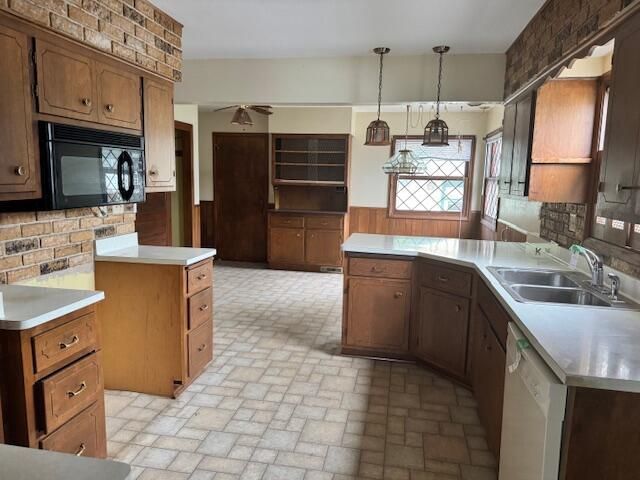 1217 Blake AVENUE, South Milwaukee, WI 53172