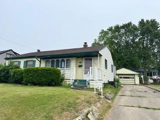 1217 Blake AVENUE, South Milwaukee, WI 53172