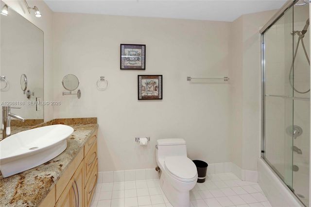 10 Aragon Avenue 1216, Coral Gables, FL 33134