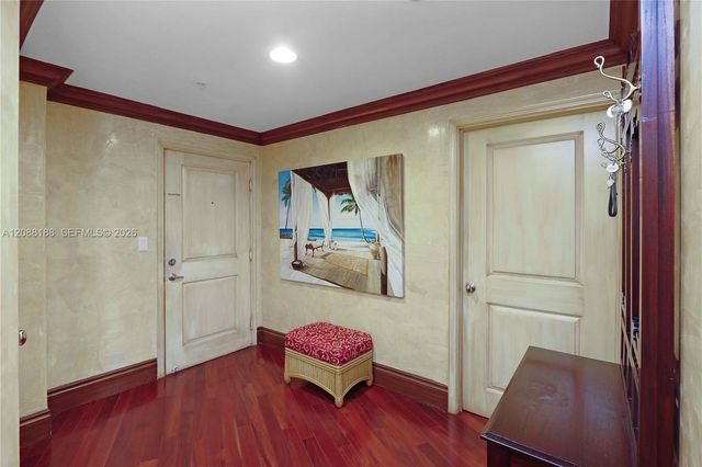 10 Aragon Avenue 1216, Coral Gables, FL 33134