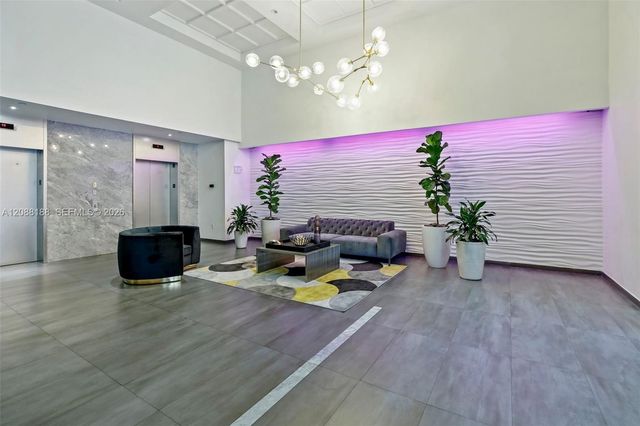 10 Aragon Avenue 1216, Coral Gables, FL 33134