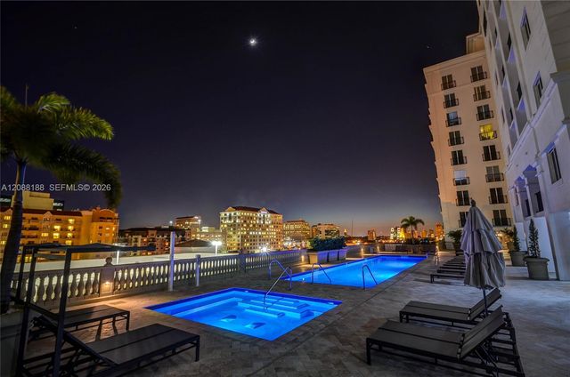 10 Aragon Avenue 1216, Coral Gables, FL 33134