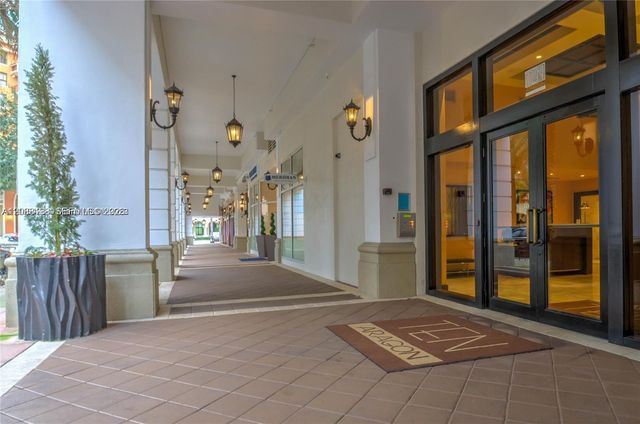 10 Aragon Avenue 1216, Coral Gables, FL 33134