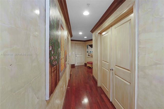 10 Aragon Avenue 1216, Coral Gables, FL 33134