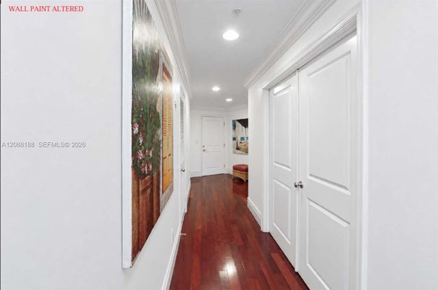 10 Aragon Avenue 1216, Coral Gables, FL 33134