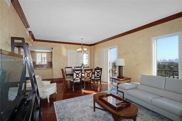 10 Aragon Avenue 1216, Coral Gables, FL 33134