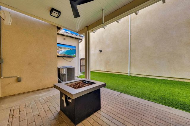 955 Camino Aldea, Chula Vista, CA 91913