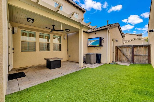 955 Camino Aldea, Chula Vista, CA 91913