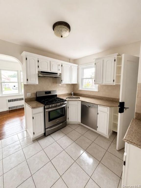 12031 219th Street, Cambria Heights, NY 11411 — photo 4