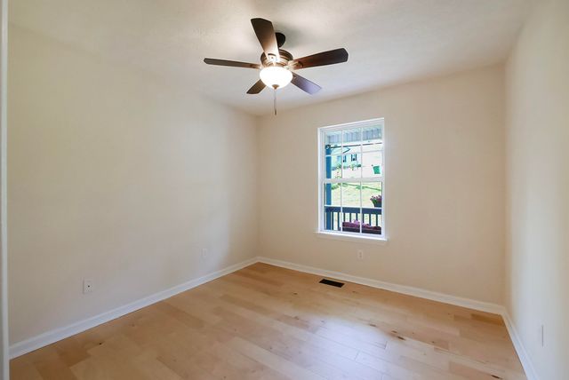 217 Lookout Circle, Trenton, GA 30752