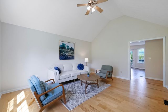 217 Lookout Circle, Trenton, GA 30752