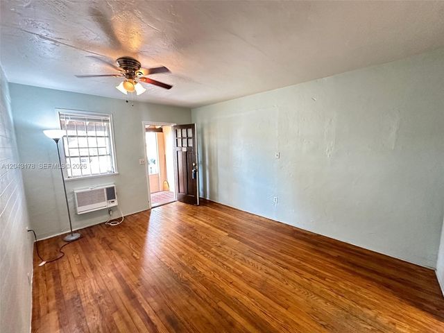 1917 Harding St Front, Hollywood, FL 33020