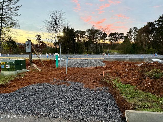 7321 Woodpecker Way 27, Knoxville, TN 37921