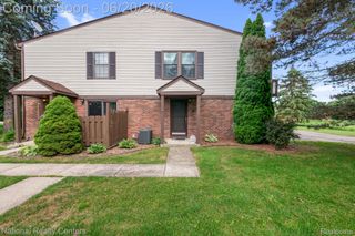 7777 Pontiac Lake Road, Waterford Charter Township, MI 48327
