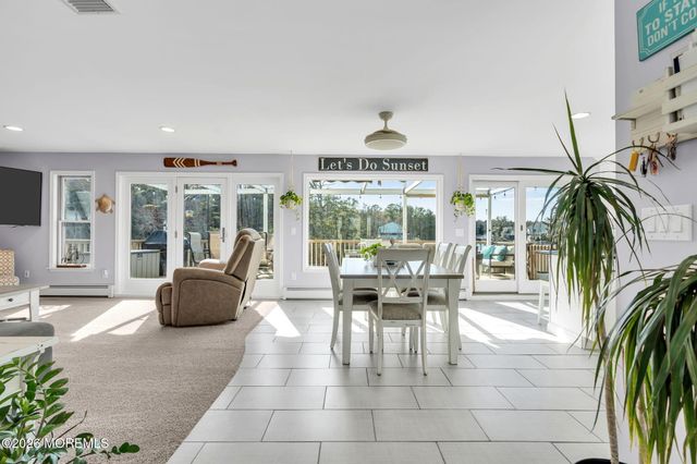 20 Dune Drive, Bayville, NJ 08721