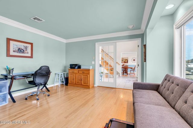 20 Dune Drive, Bayville, NJ 08721