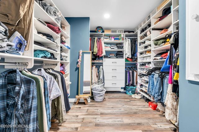 20 Dune Drive, Bayville, NJ 08721