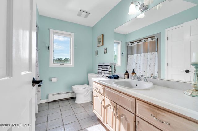 20 Dune Drive, Bayville, NJ 08721