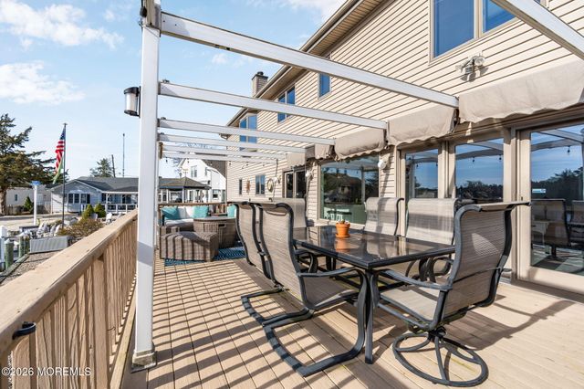 20 Dune Drive, Bayville, NJ 08721