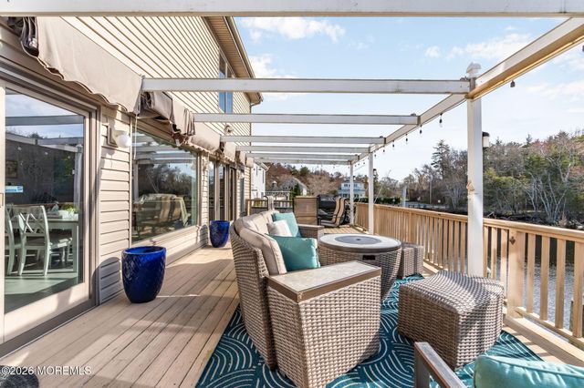 20 Dune Drive, Bayville, NJ 08721