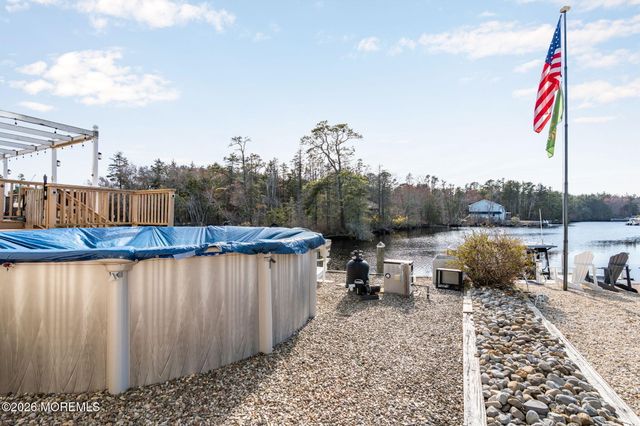 20 Dune Drive, Bayville, NJ 08721