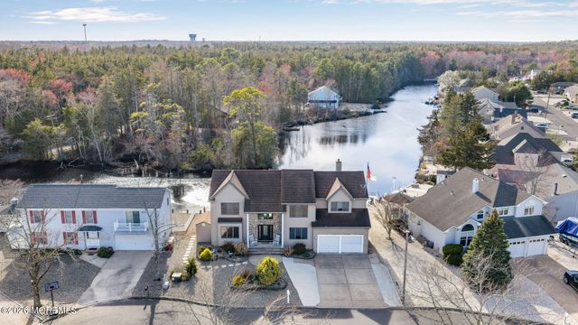 20 Dune Drive, Bayville, NJ 08721