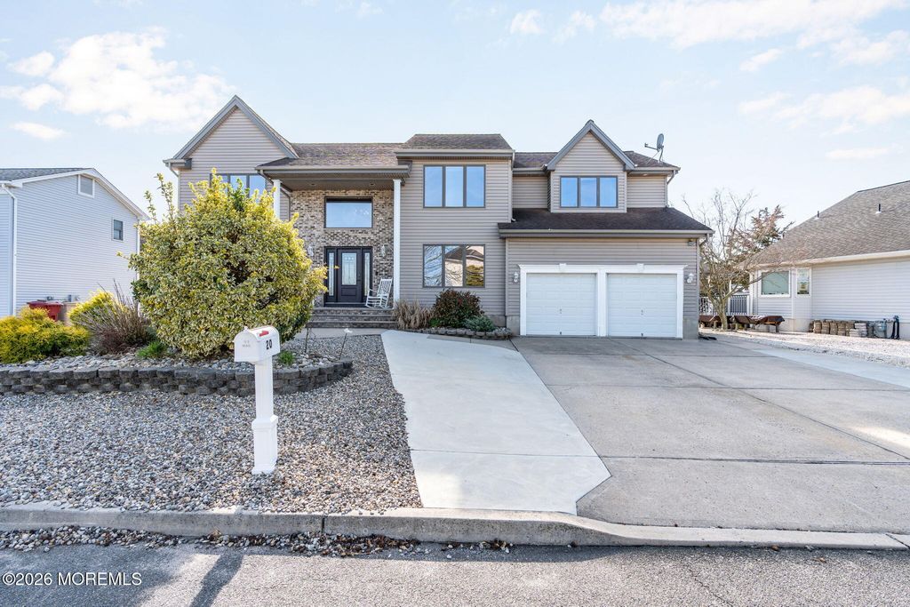 20 Dune Drive, Bayville, NJ 08721