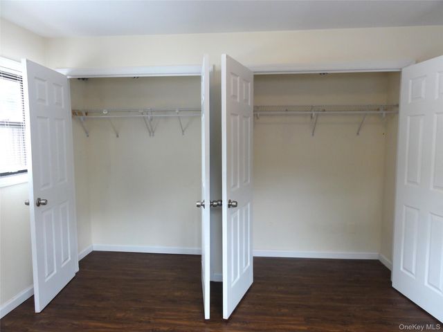 902 S S Lake Boulevard 3, Mahopac, NY 10541