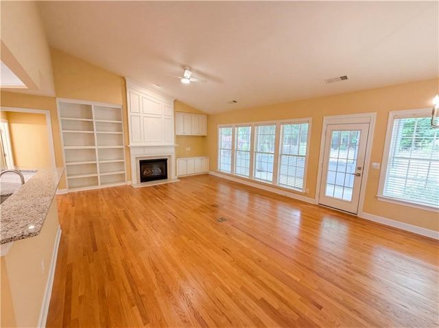 1255 Bookhout Drive, Cumming, GA 30041