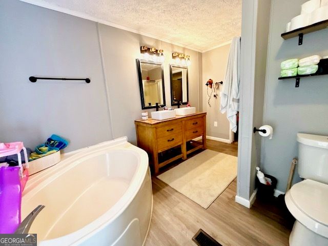 488 Lake Cir, Newnan, GA 30263