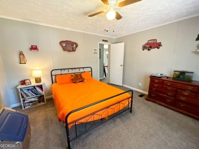 488 Lake Cir, Newnan, GA 30263