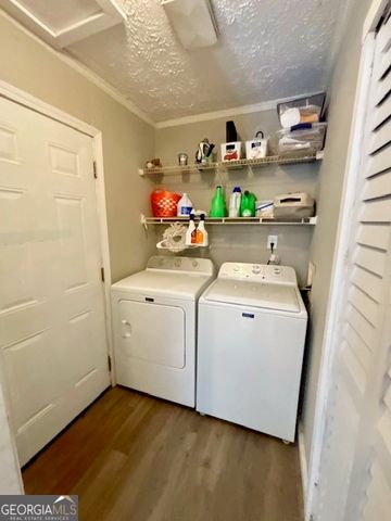 488 Lake Cir, Newnan, GA 30263