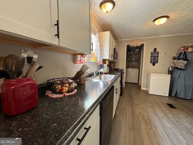 488 Lake Cir, Newnan, GA 30263