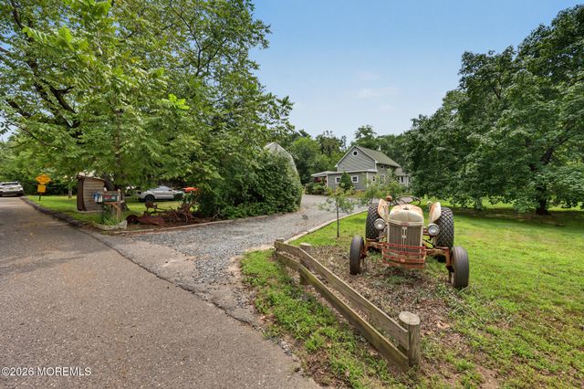 2 Woodruff Road, New Egypt, NJ 08533