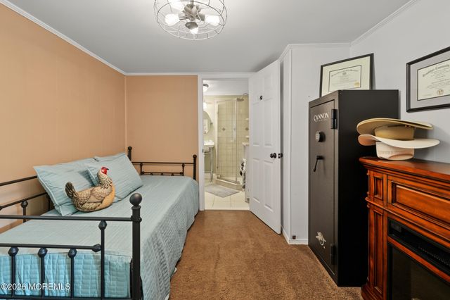 2 Woodruff Road, New Egypt, NJ 08533
