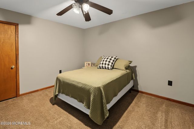 2 Woodruff Road, New Egypt, NJ 08533