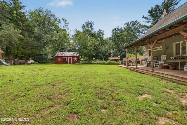 2 Woodruff Road, New Egypt, NJ 08533