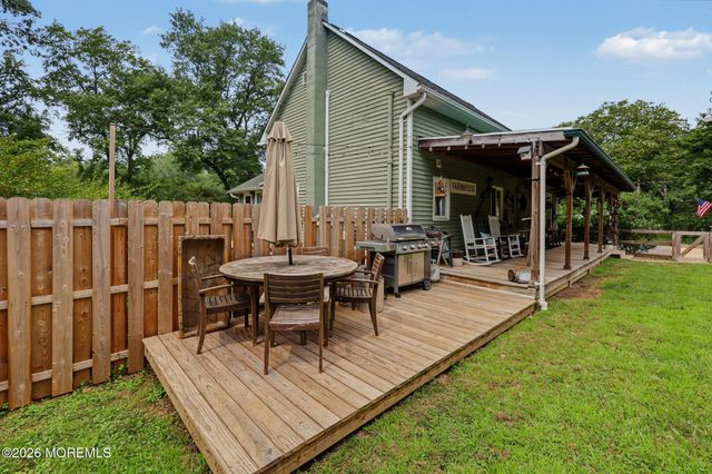 2 Woodruff Road, New Egypt, NJ 08533
