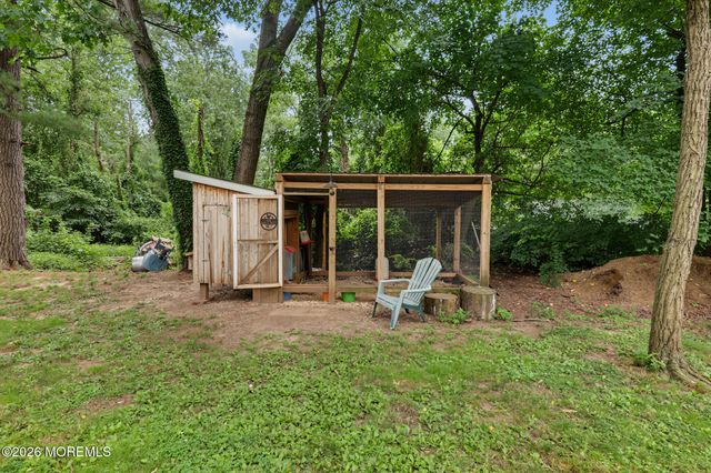 2 Woodruff Road, New Egypt, NJ 08533