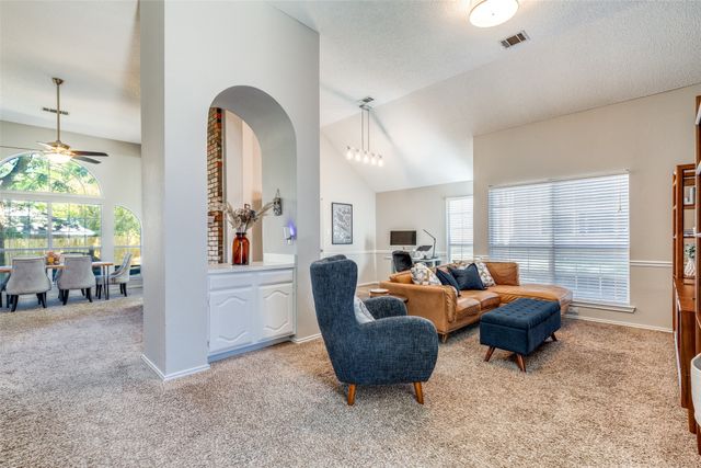 18515 Timber Oaks Drive, Dallas, TX 75287