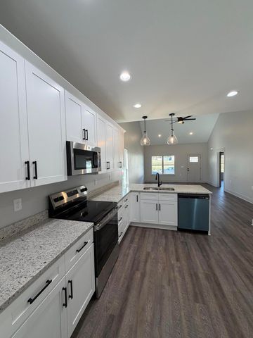 997 Mccann Drive SE, Cleveland, TN 37311