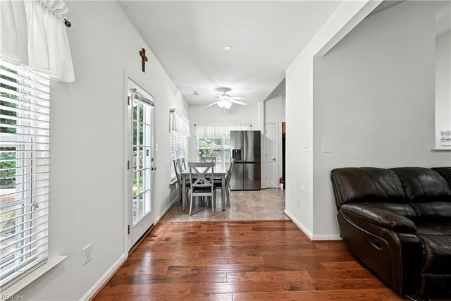 610 Holmes BLVD, Yorktown, VA 23692