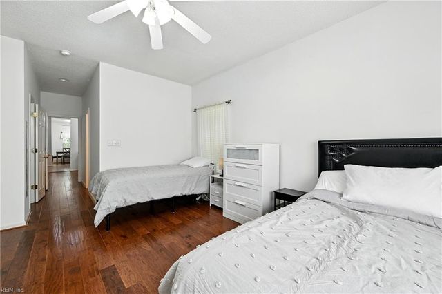 610 Holmes BLVD, Yorktown, VA 23692