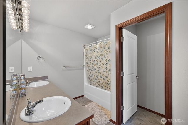 403 Jeff Street, Mount Vernon, WA 98274