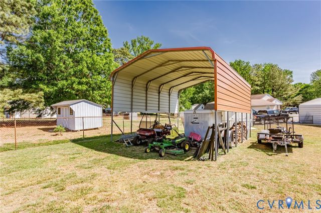 8004 Arnoka Rd, Mechanicsville, VA 23111