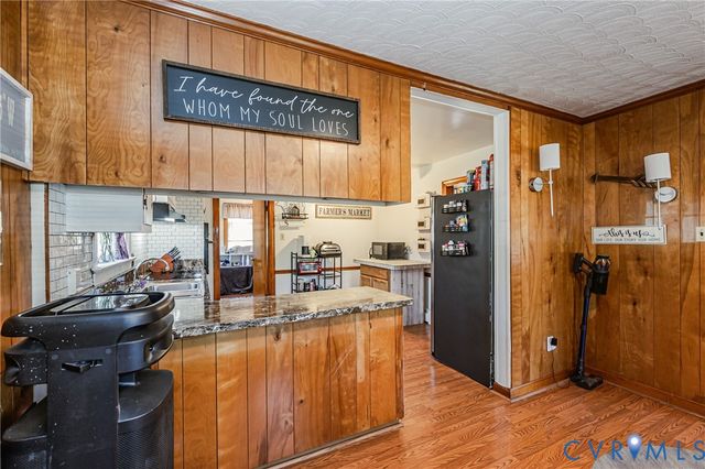 8004 Arnoka Rd, Mechanicsville, VA 23111