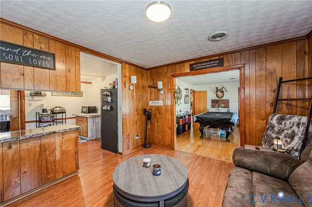8004 Arnoka Rd, Mechanicsville, VA 23111