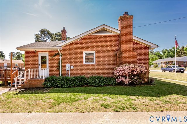 8004 Arnoka Rd, Mechanicsville, VA 23111