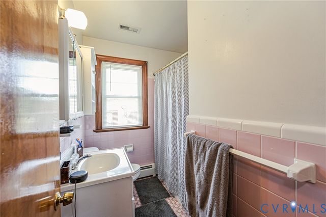 8004 Arnoka Rd, Mechanicsville, VA 23111