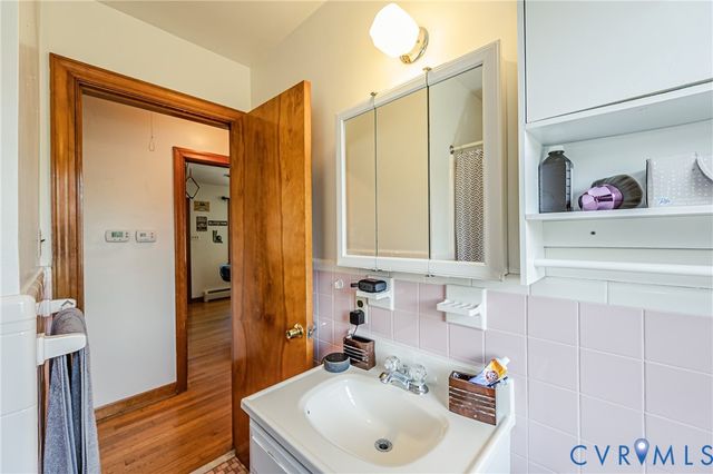 8004 Arnoka Rd, Mechanicsville, VA 23111